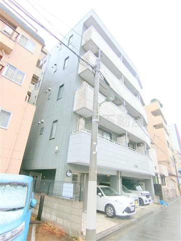 ライブ西蒲田の外観|1997年2月築　鉄骨造地上5階建て1階平置き駐車場　総戸数12戸　JR京浜東北線蒲田駅徒歩圏内の東京都大田区西蒲田7丁目東急池上線蓮沼駅最寄り、東急多摩川線矢口渡駅も徒歩圏内