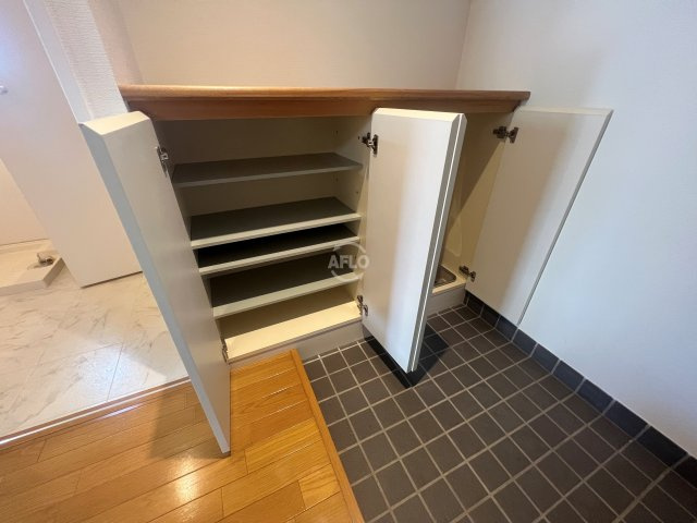 ハートフルレジデンス玉造の収納|ハートフルレジデンス玉造　シューズボックス