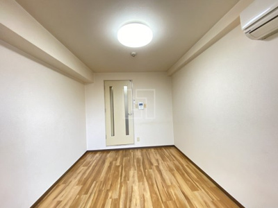 【寝室】 | パークビレッジ | パークビレッジ　洋室