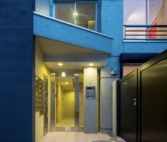 ブランシェ哲学堂通りのエントランス