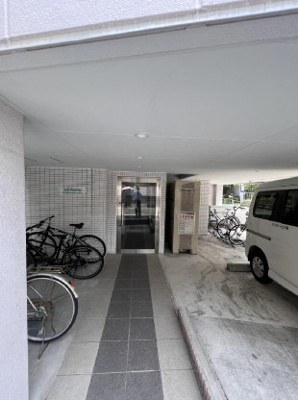 【エントランス】 | ラヴィエント三ノ輪パークサイド