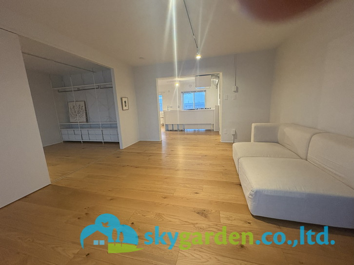 湘南ライフタウン駒寄第二住宅４６号棟の居間・リビング