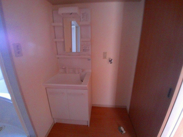 エクセレント西明石の洗面所