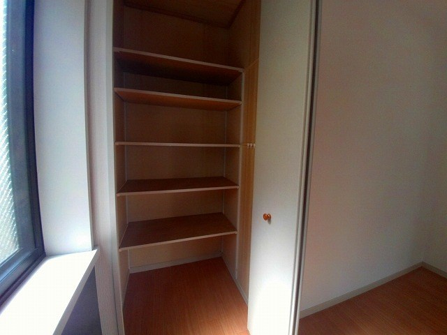 エクセレント西明石の収納