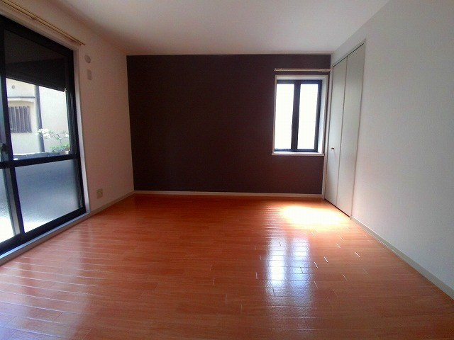 エクセレント西明石の寝室