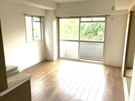 グランパレ舞子の居間・リビング