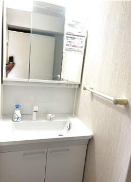 グランパレ舞子の独立洗面台