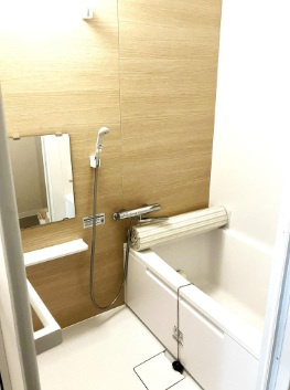 グランパレ舞子の浴室