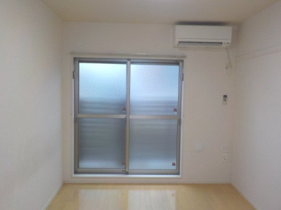 【居間・リビング】 | グレイスフロント