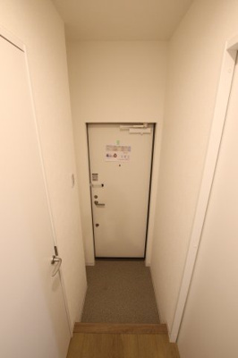 【玄関】 | Raffine SAKAI(ラフィネサカイ)