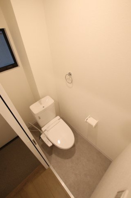 【トイレ】 | Raffine SAKAI(ラフィネサカイ)