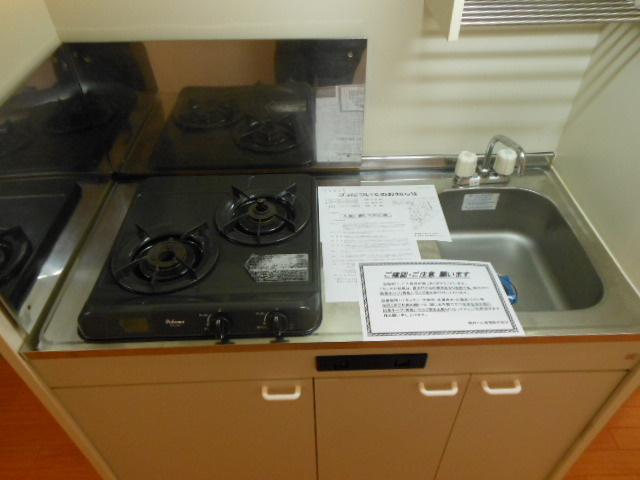 リヴィエール新のキッチン