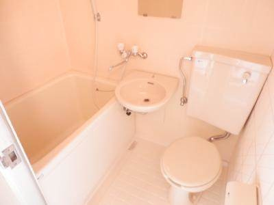 DETOM-1烏丸二条（デトムワン烏丸二条）の浴室