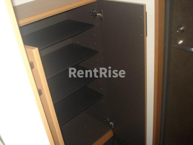 サンピア幸の浴室|下駄箱(イメージ)