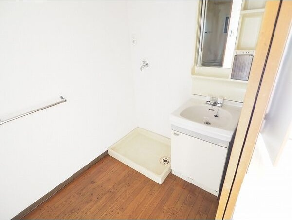 パインリーフ長森本町のその他