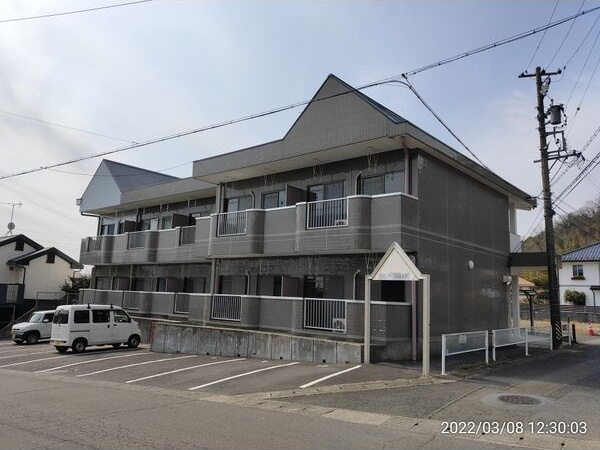 パインリーフ長森本町の外観