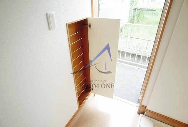 ラ・マイレ・アレイの玄関|玄関です。