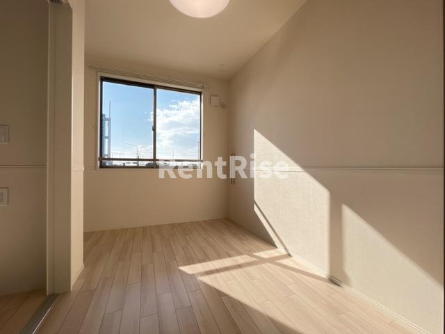 ゴールドリーフの内装|室内