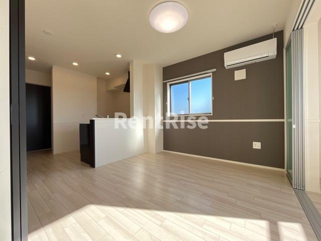 ゴールドリーフの居間・リビング|リビング