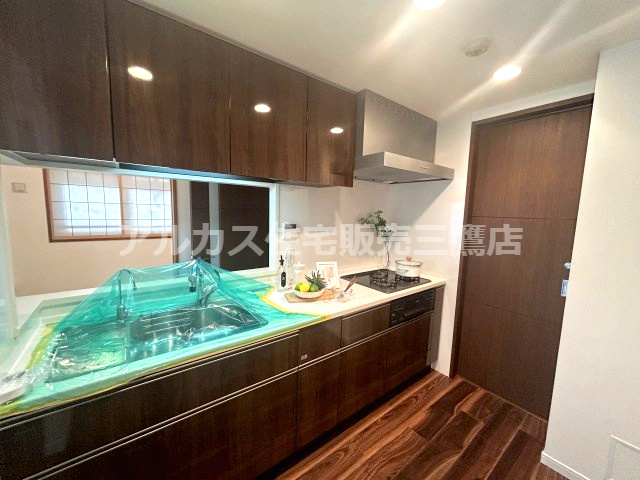 ＴＨＥパームス三鷹ビバーチェのキッチン