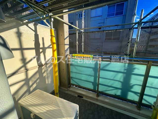 ＴＨＥパームス三鷹ビバーチェのバルコニー