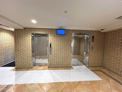 【設備】 | ディーレスティア堺・光明池 | エレベーター２基あるので、忙しい時間帯も安心ですね！