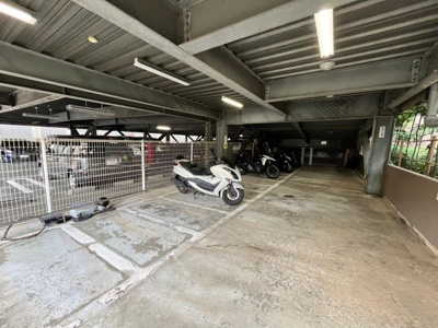 【駐車場】 | ディーレスティア堺・光明池 | 内覧予約は当日から承っております！お気軽にお問い合わせ下さいませ♪