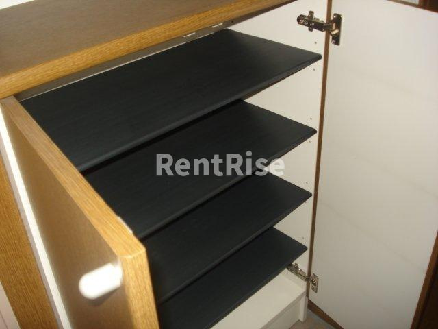 グレイス神山の玄関|玄関(収納)(イメージ)