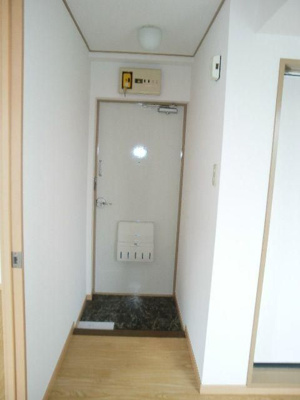 【玄関】 | メゾン白鳥