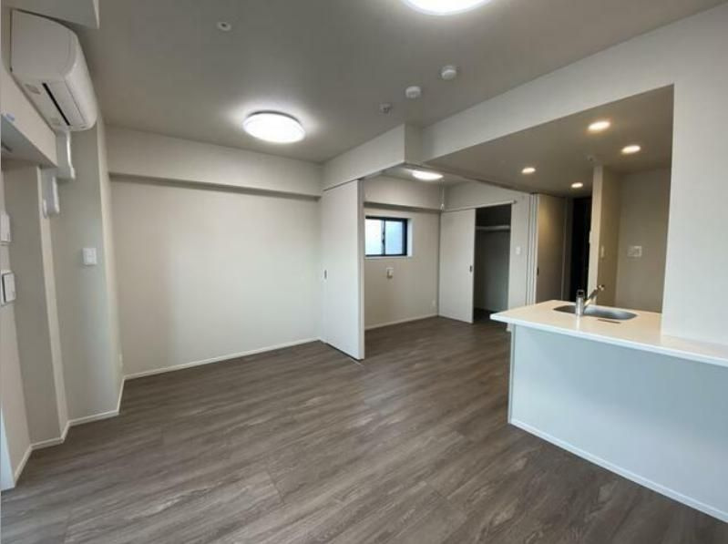 ルネサンスコート上野入谷の居間・リビング