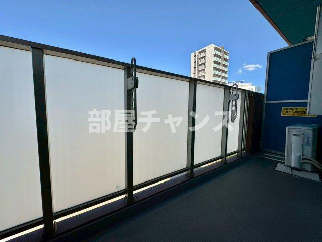 グリーンコート亀島のバルコニー
