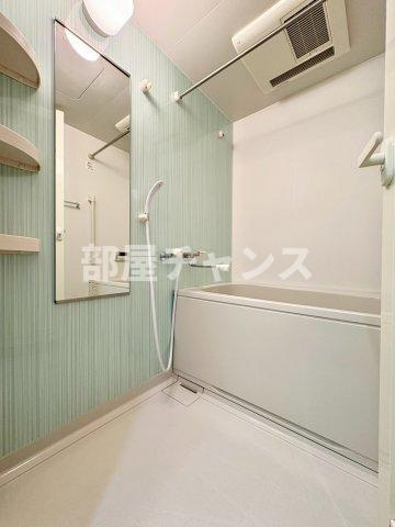 グリーンコート亀島の浴室
