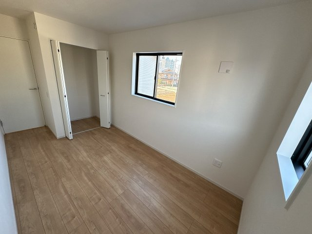 【洋室】 | 富士見市上沢2丁目　新築一戸建住宅　全1棟　(ふじみ野店) | 洋室5.5帖