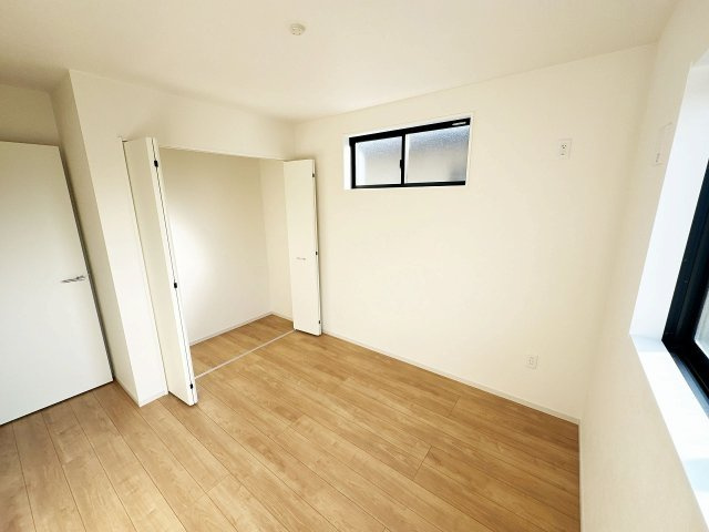 【洋室】 | 富士見市上沢2丁目　新築一戸建住宅　全1棟　(ふじみ野店) | 洋室5.2帖