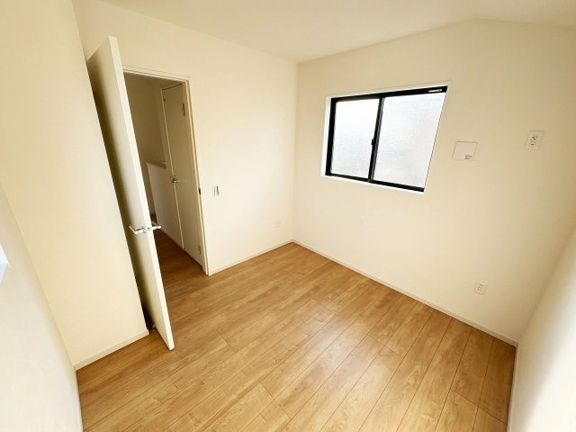 【洋室】 | 富士見市上沢2丁目　新築一戸建住宅　全1棟　(ふじみ野店) | 洋室4.3帖