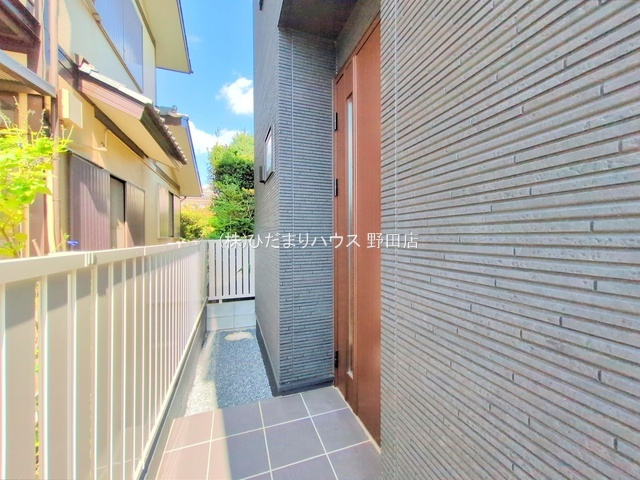 江戸川台第8期　新築戸建　1号棟の玄関