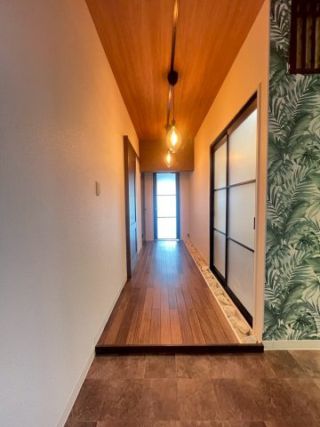 ユニハイム明石の玄関