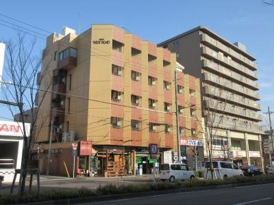 ハイツウエストロードの外観