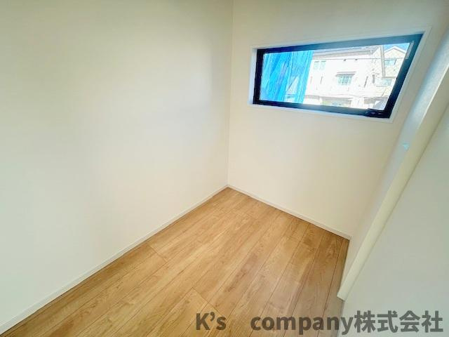 ◎茅ヶ崎市矢畑　新築戸建　4号棟の洋室|書斎や趣味のお部屋などにおすすめです◇