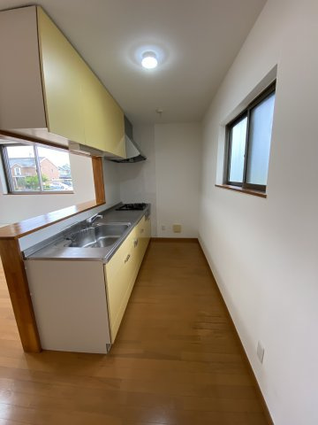 北之幸谷中古住宅のキッチン