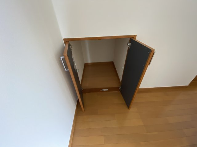 北之幸谷中古住宅の収納