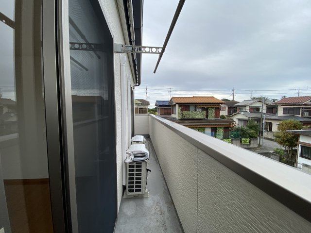 北之幸谷中古住宅のバルコニー