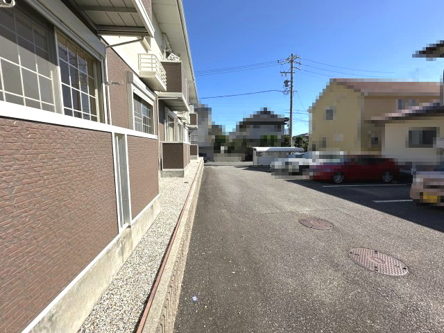 ネオステージの駐車場