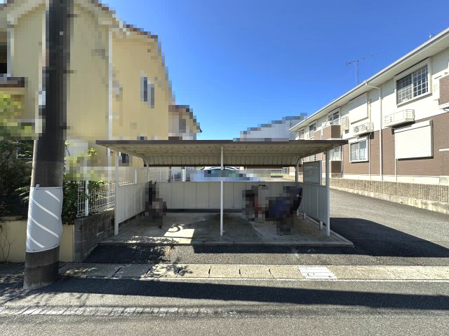 ネオステージの駐輪場