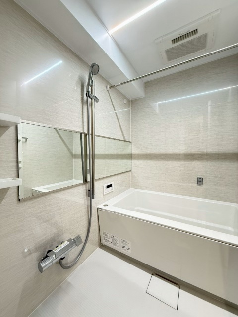 駒込八幡坂ガーデニアの浴室|落ち着いた空間のお風呂です