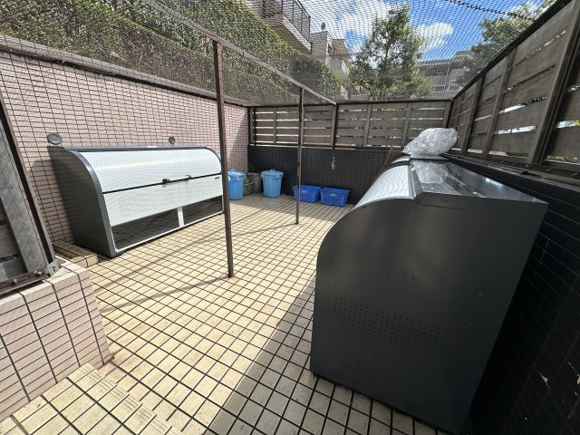 カスタネアクリヒラのその他共用部分