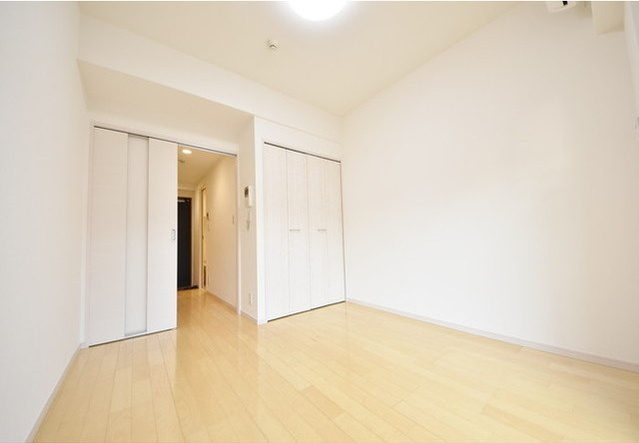 ラスパシオ三軒茶屋の居間・リビング