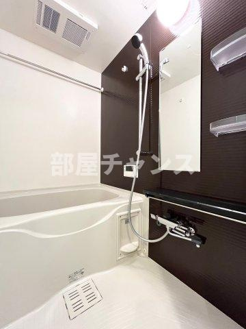 アドバンス名古屋ブランシュの浴室