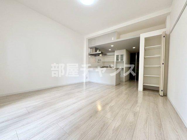 プレミアムコート大須の寝室