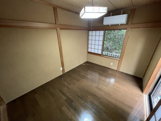 大網白里市木崎中古戸建の洋室